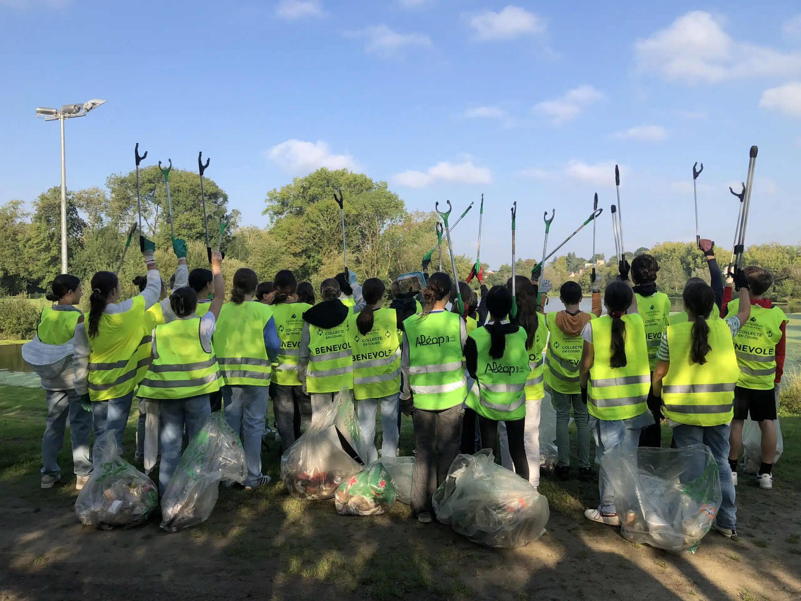 world clean up day vertou